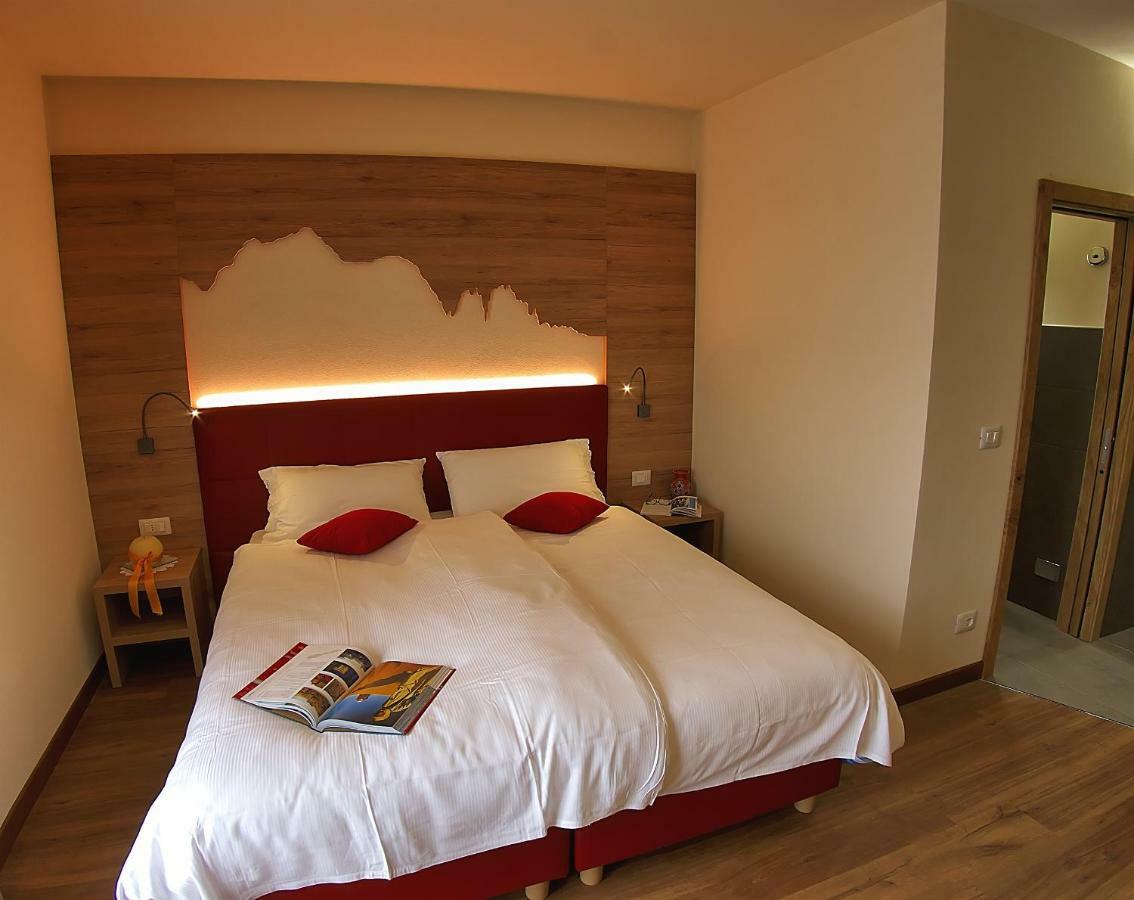 Botton D'Oro Delle Dolomiti Bed and Breakfast Vattaro Buitenkant foto